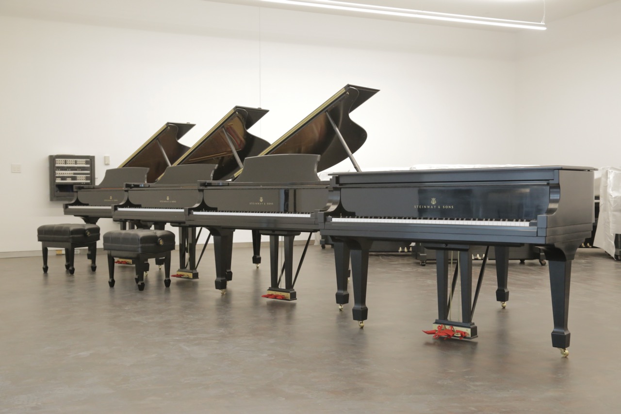 Pianos
