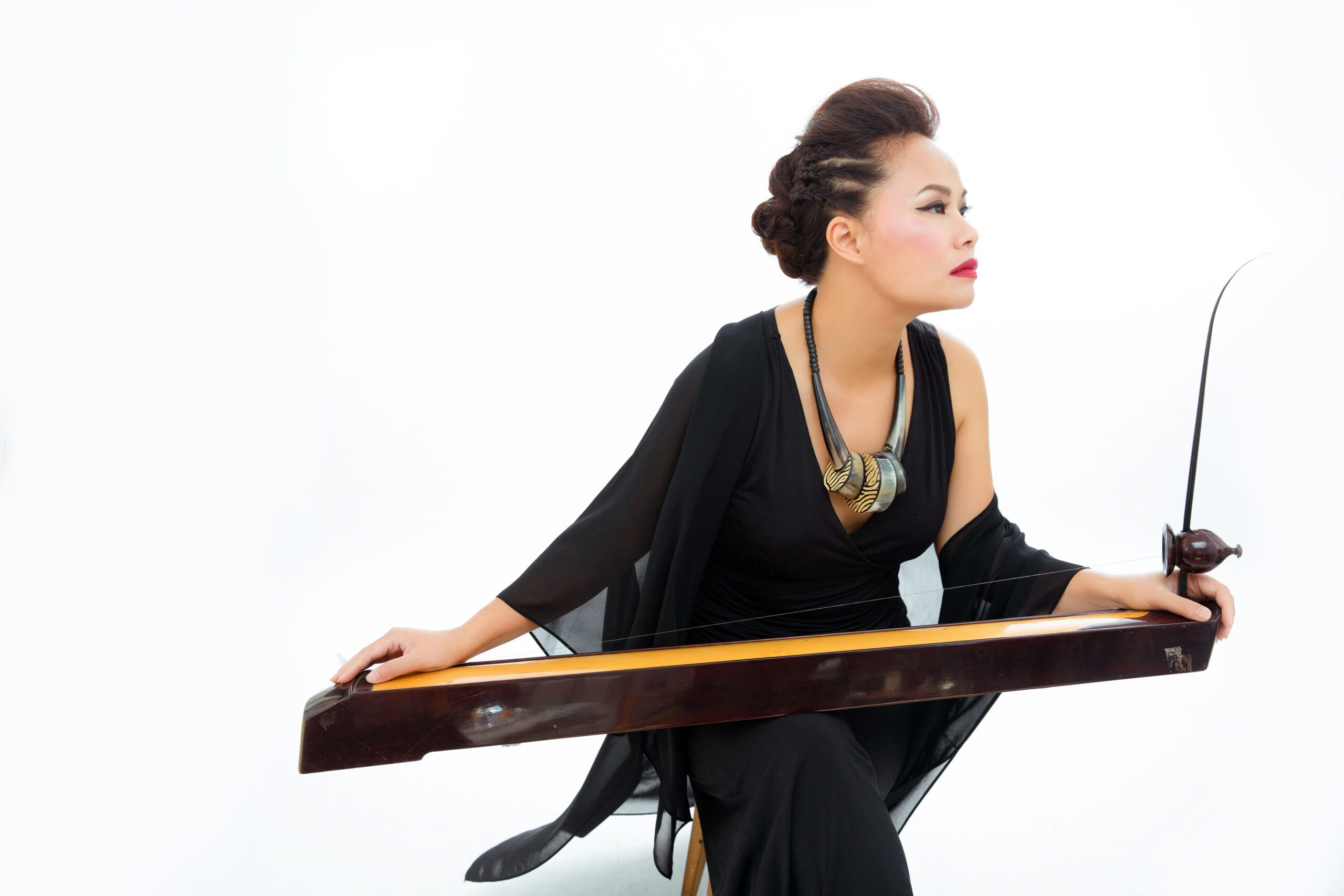 Photo of Vân-Ánh Vanessa Võ, against an all white background